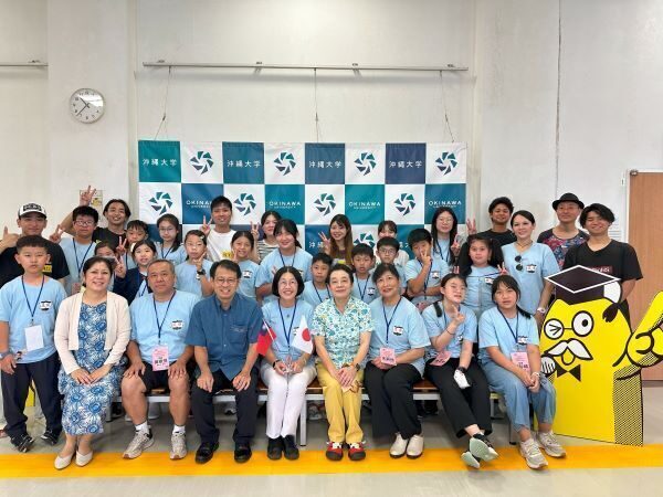 台湾嘉義市の民族國民小学校の児童が学生と交流
