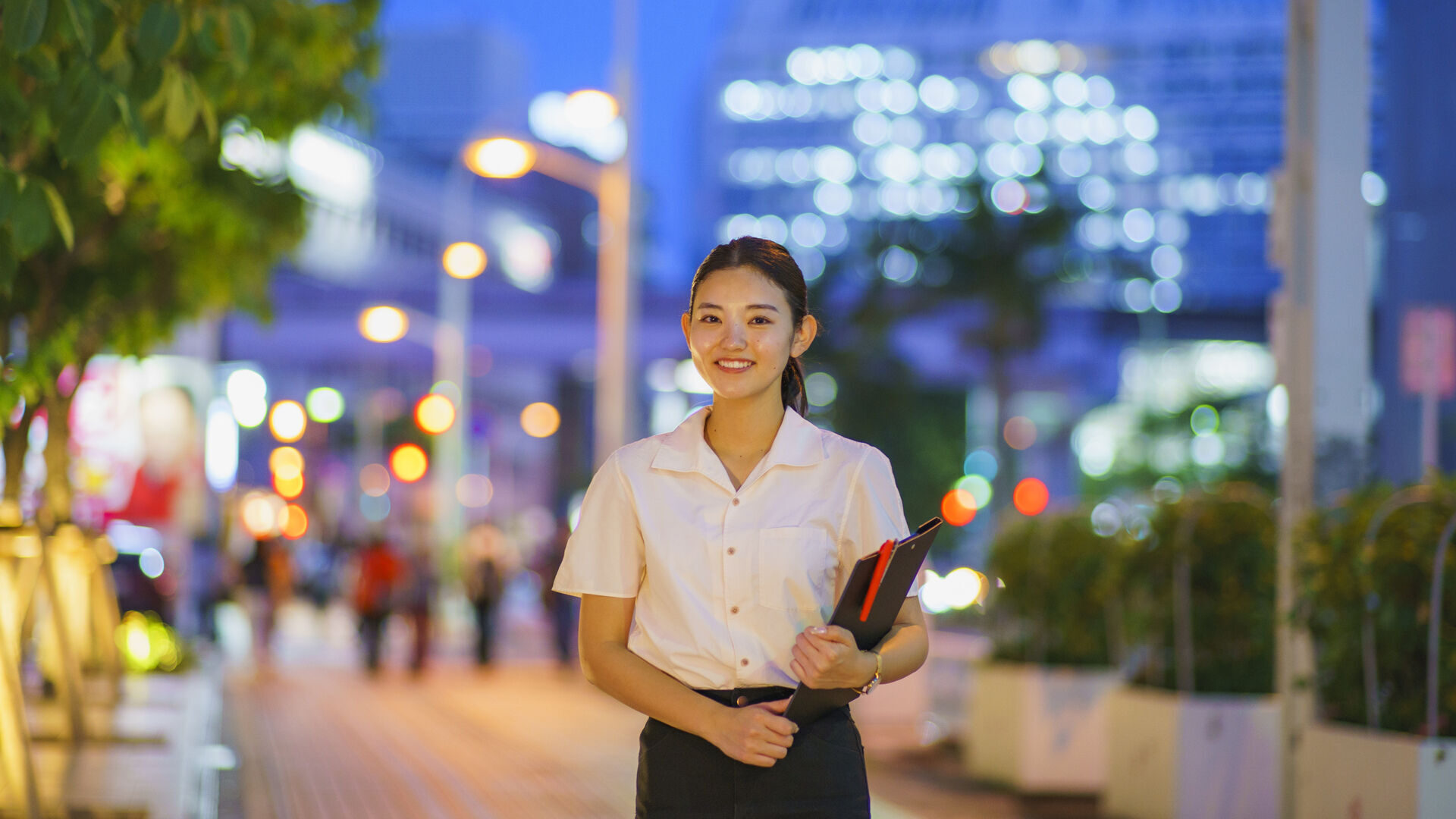 本村杏珠 さん (琉球朝日放送　報道制作局　記者)