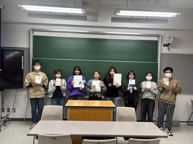 『知的な交流の場に！第2回ビブリオバトル大会開催』天久・天野・末吉ゼミ