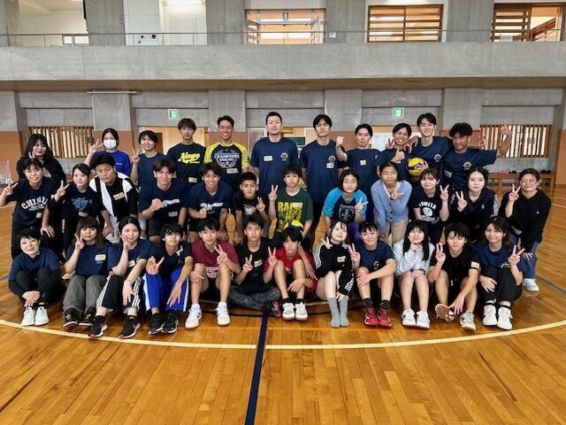 『地域の中学生とスポーツで交流』経法商学科 前田ゼミ